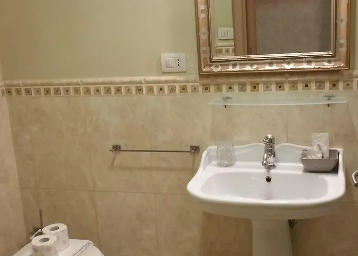 Nocleg ze śniadaniem Piazza Del Popolo 4*